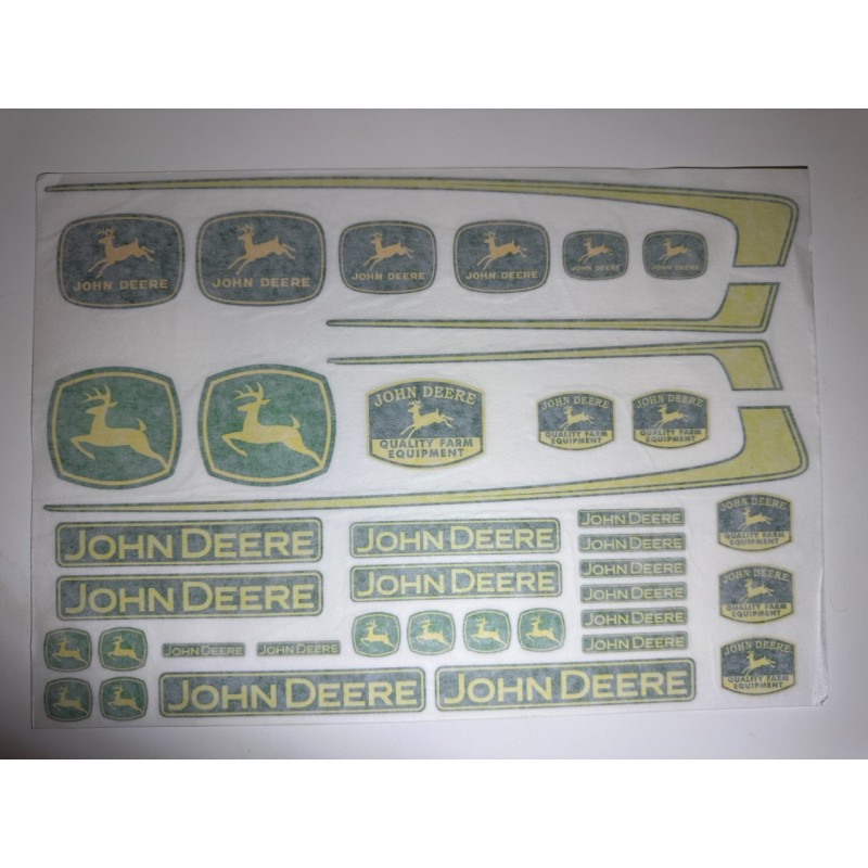 PLANCHE JOHN DEERE (Prédécoupés) 1/10