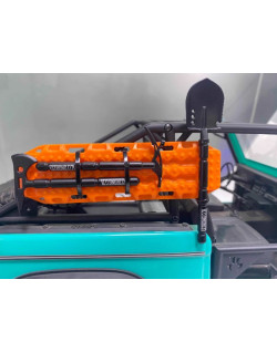 Ensemble d'outils (pelle, hache, pioche) - OR & BK - BRSCAC311