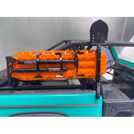 Ensemble d'outils (pelle, hache, pioche) - OR & BK - BRSCAC311